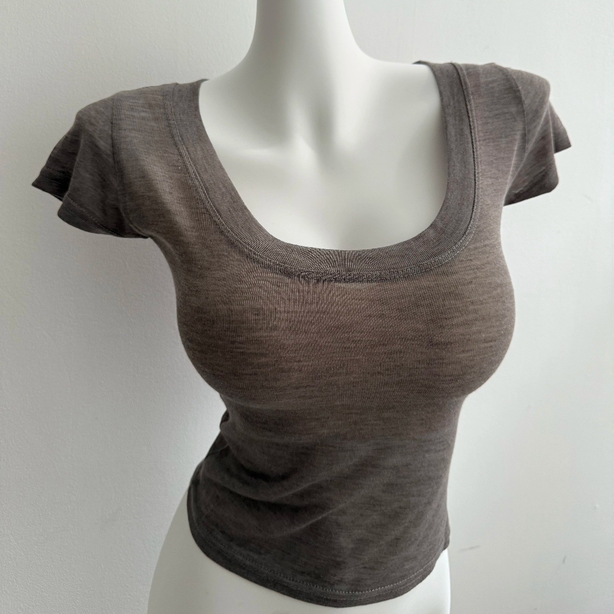 Ju Pure Desire! Very High-End Gray Sexy High-Transparency Large U-Neck Tight T-Shirt Basic Right Shoulder Short-Sleeved Top for Women