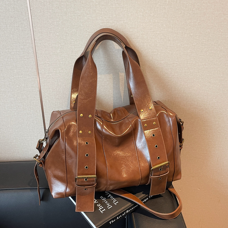 Cross-Border Exclusive Women's Personalized Buckle Strap Splicing Vegan Leather Shoulder Bag Large Capacity Mother-In-Law Street Handbag