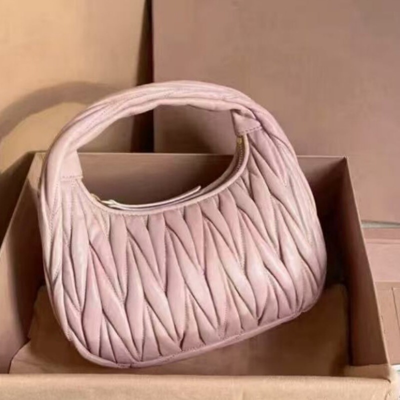 (Guangzhou Cross-Border Original Leather) Miu Miu Crescent Bag Hobo Handbag Pleated F Lv Cloud Crossbody Bag for Women