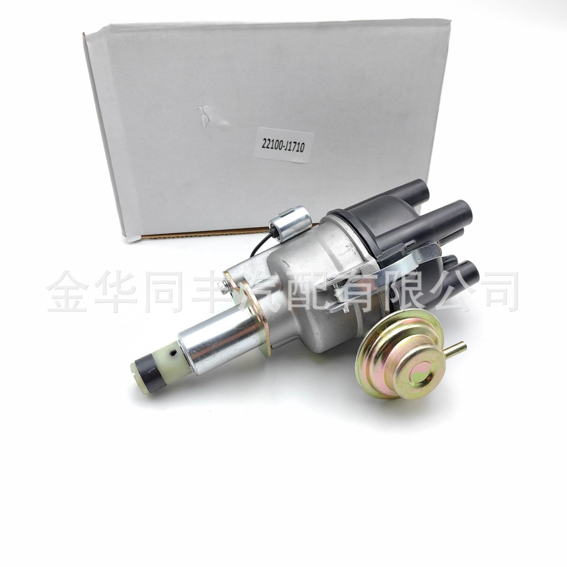 Cross-border applicable Nissan Nissan 720 Path 2.4L Z20 distributor 22100-J1710 *
