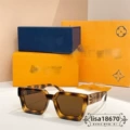 Tortoiseshell frame brown lenses