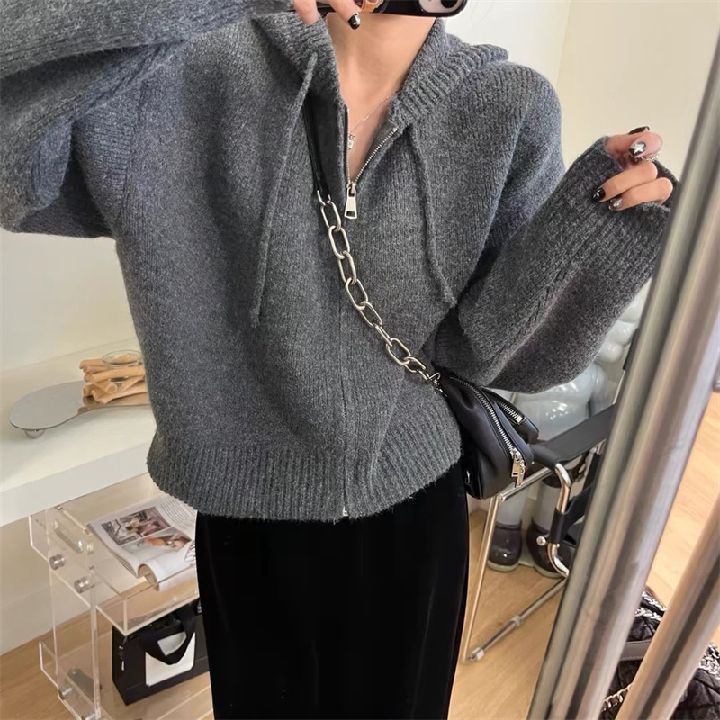KANING韩系设计感拉链连帽针织开衫女秋新款宽松休闲短款毛衣外套|undefined