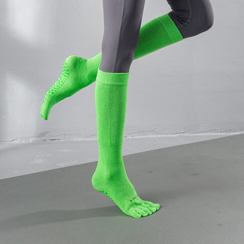 Yoga socks, professional yoga socks, mid-length autumn and winter five-finger non-slip warm Pilates indoor special