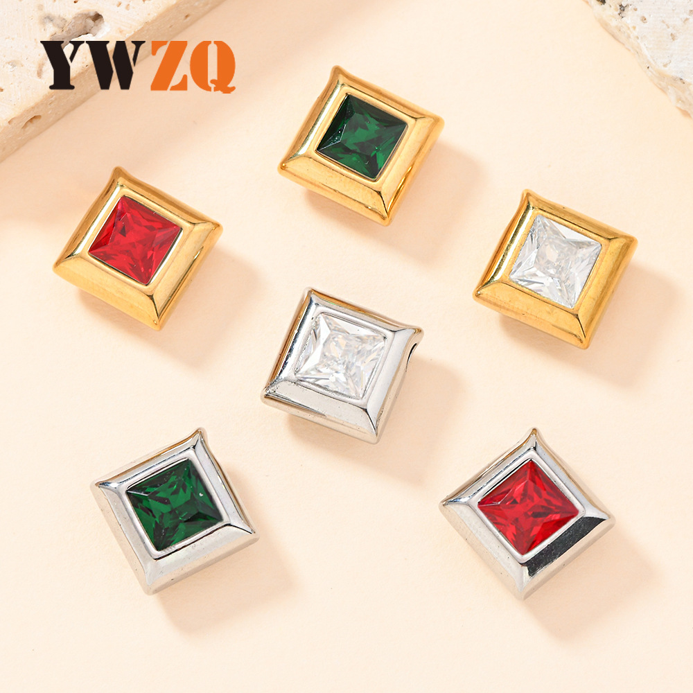 Un solo colgante de estilo europeo y americano joyas de acero inoxidable colgante cuadrado de zircón temperamento universal collar pulsera accesorios DIY