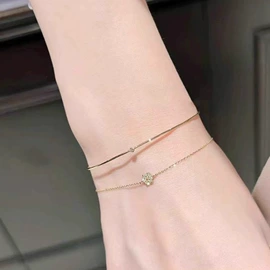 项链;戒指;耳钉