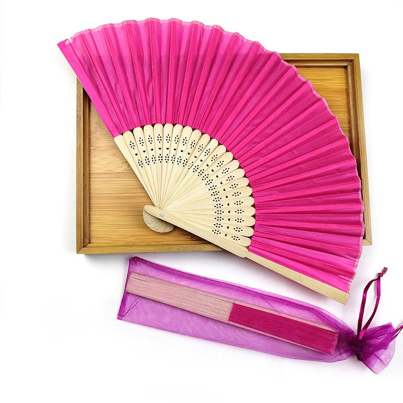 El ventilador de retorno de la boda de seda de un solo paño de color sólido de 6 pulgadas se puede utilizar para la tarjeta de invitación de suministros de boda llano DIY + bolsa de gasa