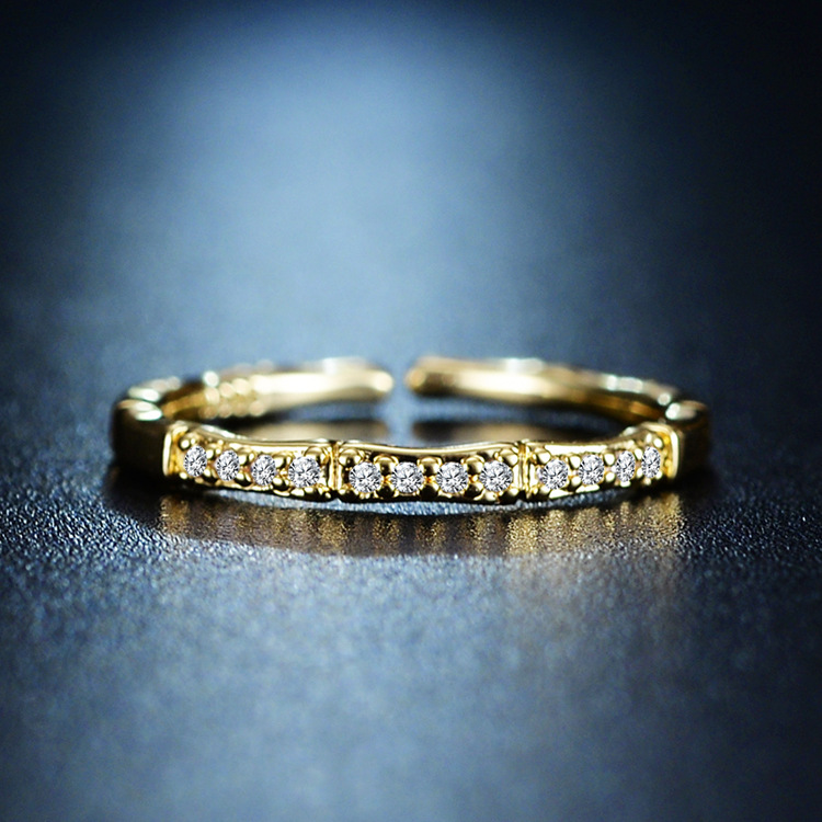 11g Weight Zircon Inlay Material Luxurious Square Copper Plating Inlay Zircon Open Ring