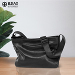 跨境批发男士斜挎包大容量真皮背包休闲商务上班通勤包男牛皮单肩