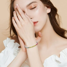 其他宝石饰品;莫桑钻;宝石手饰