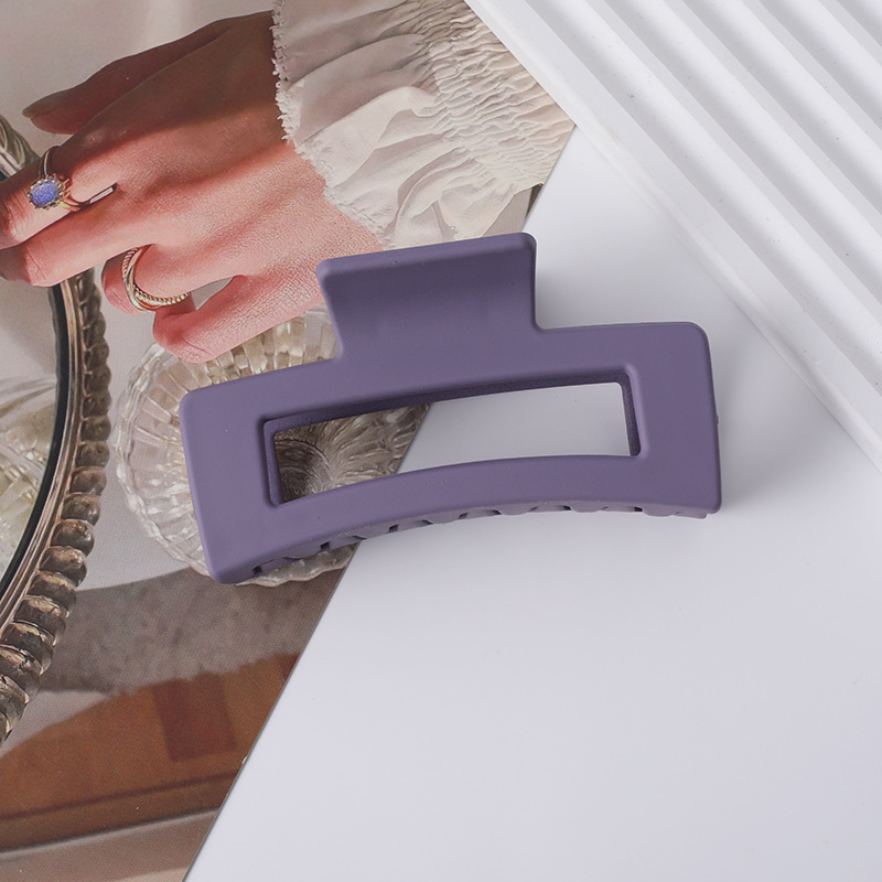 Agarre de pelo helado transfronterizo color de caramelo Cabeza trasera simple clip de pelo grande clip de tiburón de baño updo accesorios para el cabello al por mayor