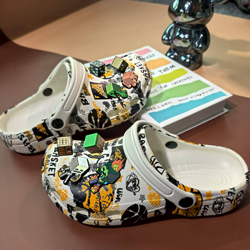 Men's Summer Outdoor Sandals, Beach Sports Garden Shoes, Soft-Soled Hollow Sandals, Summer Driving Clogs for Men Men's Summer Outdoor Sandals, Beach Sports Garden Shoes, Soft-Soled Hollow Sandals, Summer Driving Clogs for Men