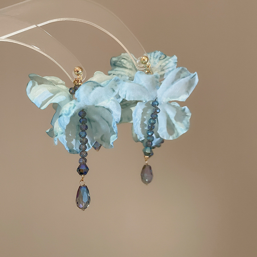 Pendientes de borla de flores de gasa de aguja de plata Pendientes de dopamina de bosque dulce Pendientes de todo fósforo de tendencia de nicho Mujeres al por mayor