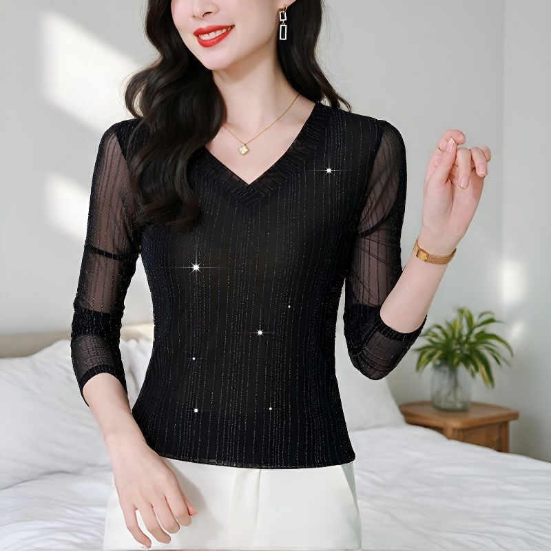 Elegant and Youthful Mesh T-Shirt for Women, 2026 Spring and Autumn Slim-Fit Slimming Base Shirt with a High-End Lace Design Elegant and Youthful Mesh T-Shirt for Women, 2026 Spring and Autumn Slim-Fit Slimming Base Shirt with a High-End Lace Design