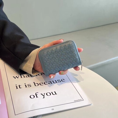 Sheepskin woven women's short card holder  new live broadcast exquisite compact large capacity card holder genuine leather bag
