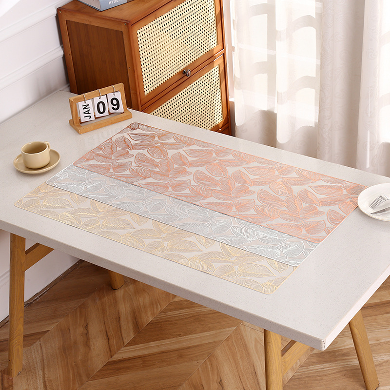 Almohadilla de aislamiento térmico de mil hojas Almohadilla de PVC impermeable y a prueba de aceite Almohadilla de estilo occidental de estilo INS europeo y americano de alta calidad Bandera de mesa europea al por mayor