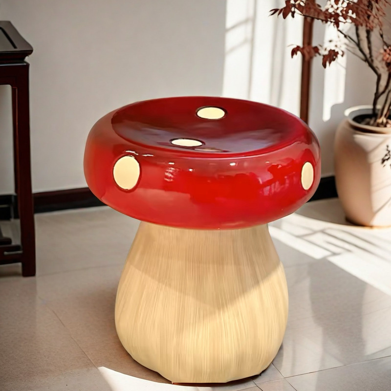ルームリトルレッドブックレッド装飾小さなギフトキノコ靴交換スツールコーヒーテーブルロースツールスツール樹脂新築祝いの装飾品かわいい|undefined