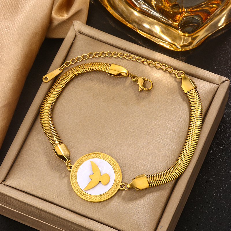 Daily Occasion Hip-Hop Geometric Heart Shape Titanium Steel 18K Gold Plated Pearl Zircon Paperclip Chain Twisted Rope Chain Snake Chain Bracelets In Bulk