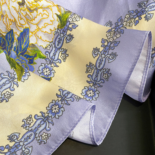 Printed silk scarf for women spring and autumn new fashion mulberry silk decorative scarf silk scarf gift to keep out the cold neck shawl
