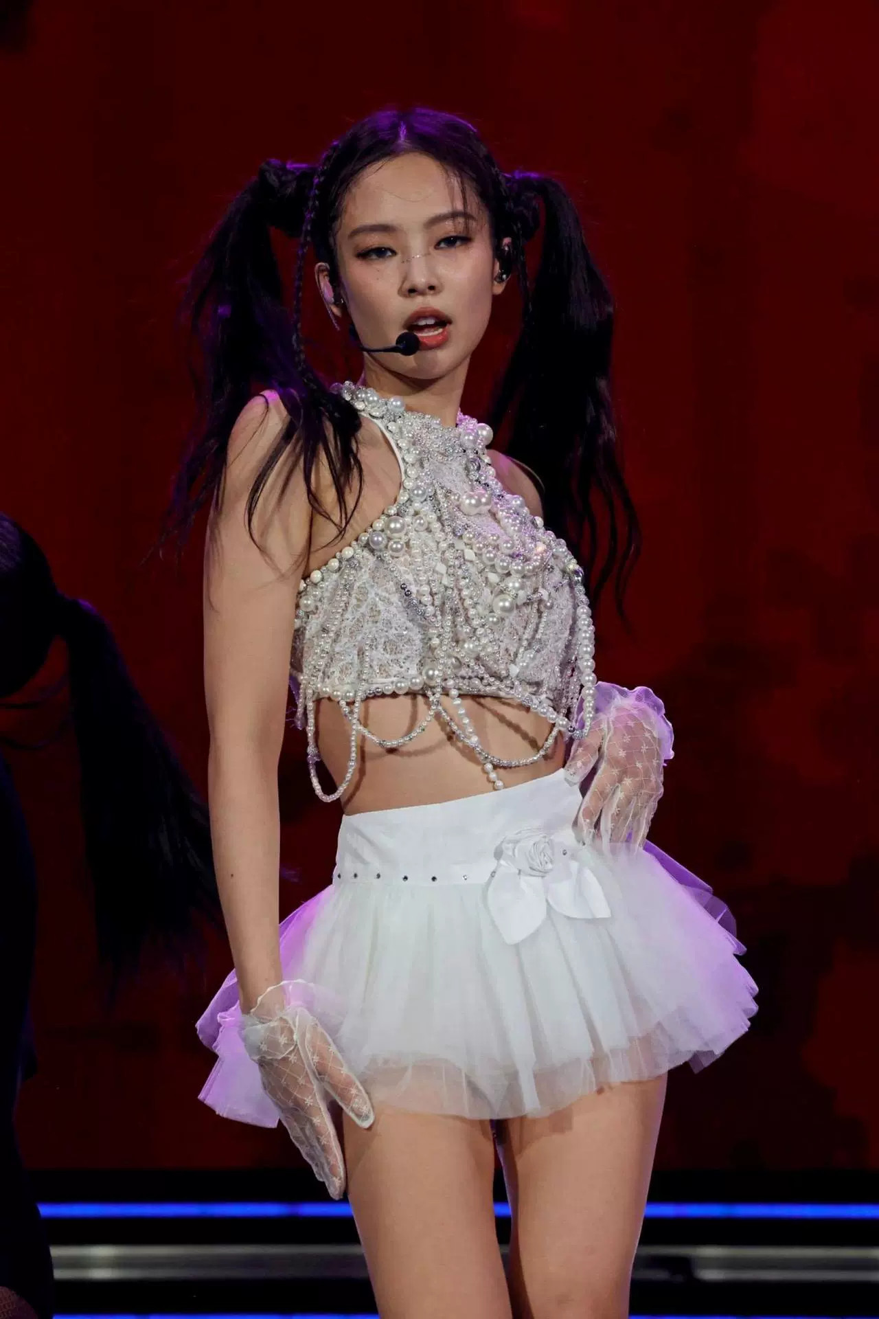 Jin Jini Jennie тот же белый концертный костюм корейской группы Blackpink джазовый танцевальный костюм