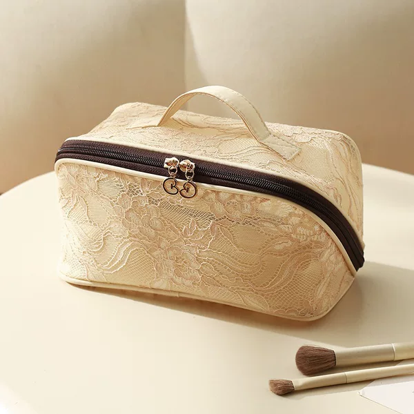 New Lace Pillow Makeup Bag, Large Capacity, Exquisite Portable Travel Cosmetics Storage Bag with a High-End Feel