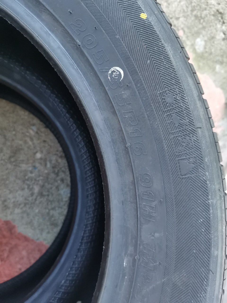 Kumho Tire 205/55R16 91H Solus Kh25 Hyundai Langdong Kia K3K3S Freddy Show