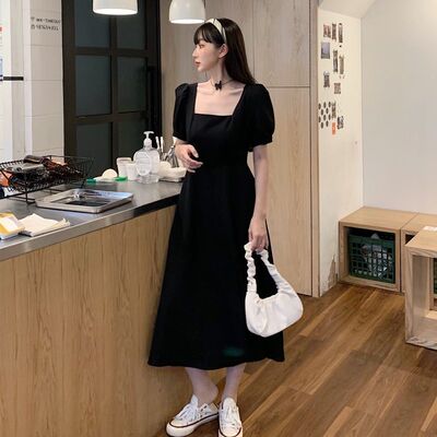黑色连衣裙女2021夏装新款气质方领过膝长款赫本风小黑裙|ru