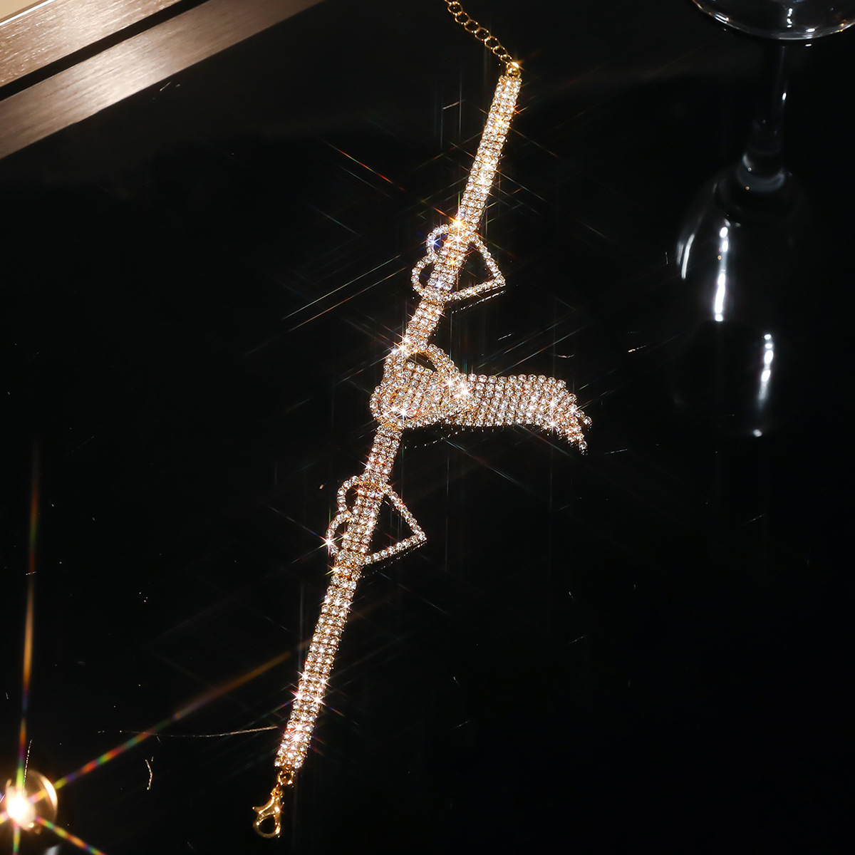 Accesorios de moda populares europeos y estadounidenses con diamantes de diamante llenos de diamantes de amor de tobillo de bordas fabricantes de mujeres al por mayor