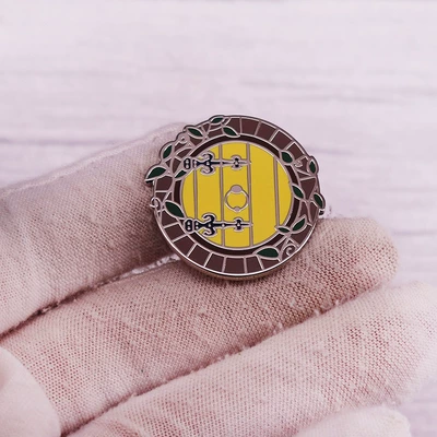 Enamel Pin – Yaxa sancaqları