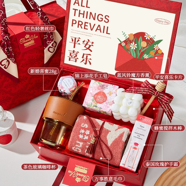 Red gift box, hand cream, light luxury style, Thailand