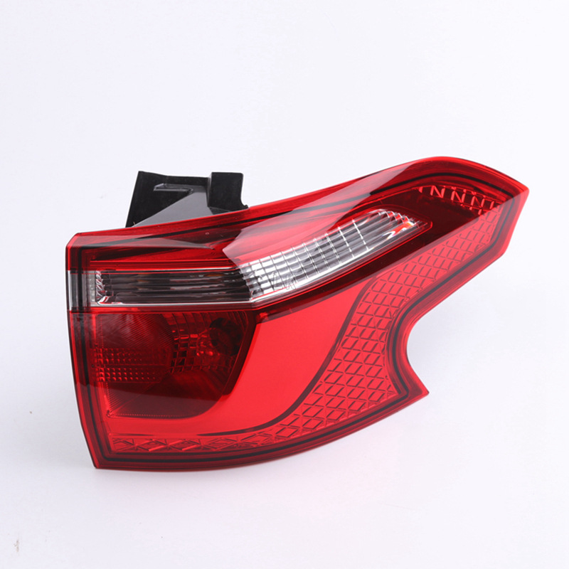 Suitable for Wuling Hongguang S3 rear tail lamp assembly reversing brake lamp Hongguang S3 rear bumper lamp fog lamp left and right tail lamp cover