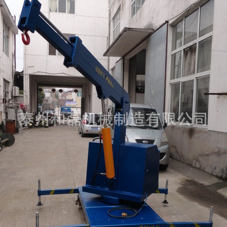 和磊新款FDC-1自行走旋转吊车 液压吊车 全自动吊车 配重吊车