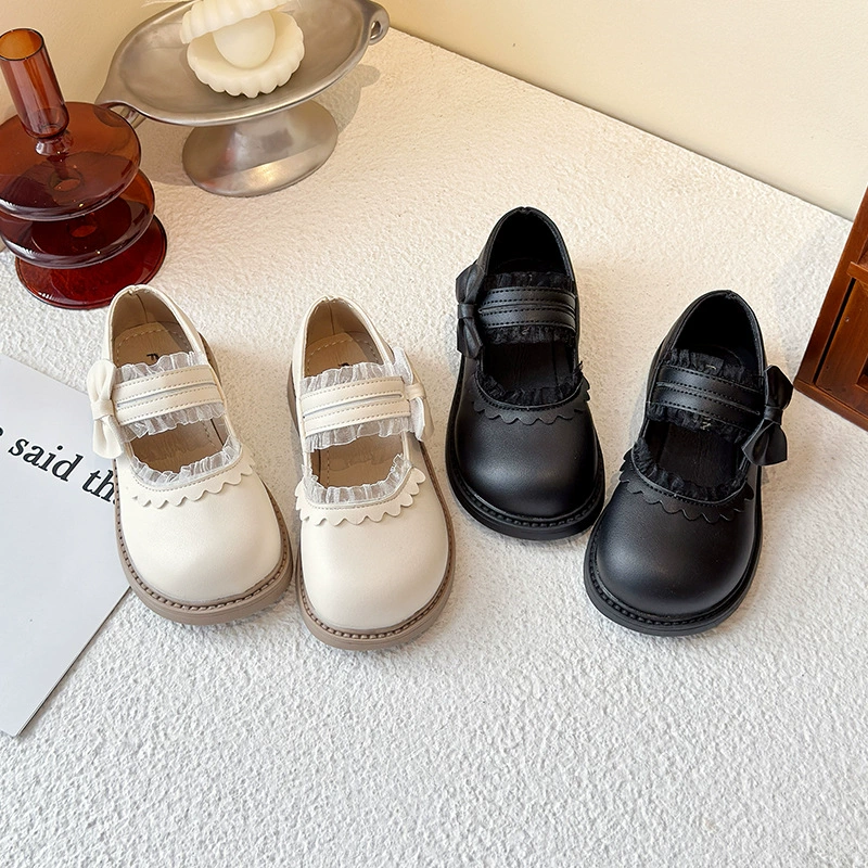 Девушки модные минималистичные кожаные туфли Весна и Осень 2025 Новые ботинки из бобов с неглубоким ртом