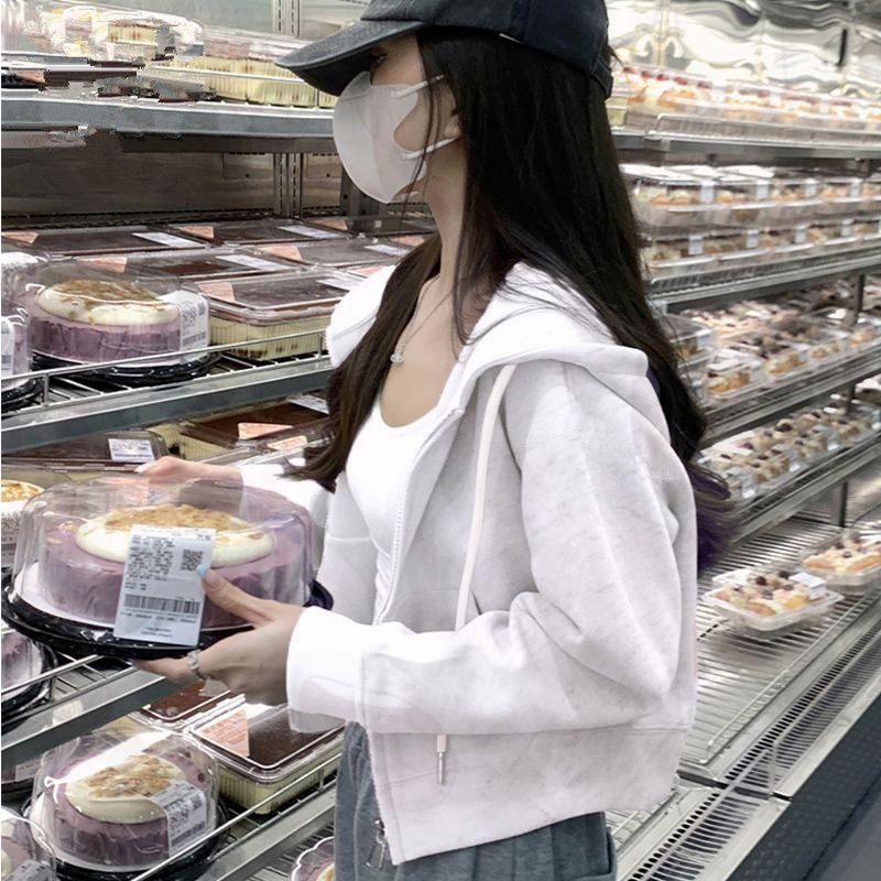 短款外套女春秋款2025新款连帽卫衣小个子休闲上衣初秋装韩系穿搭|undefined