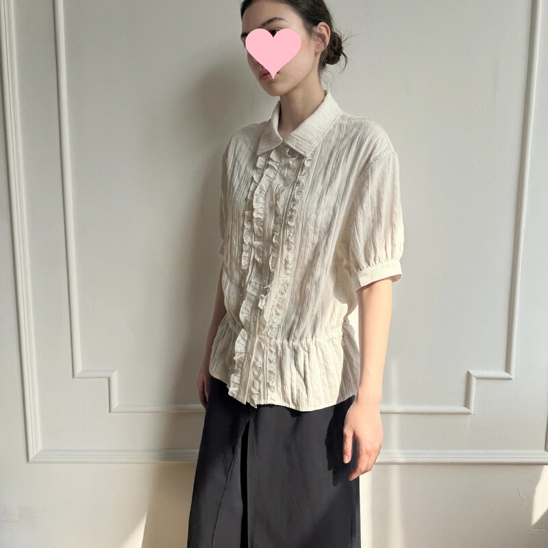 In Stock: Linen Metallic Thread Glossy Texture Placket Pleated Lace-Up Hem Waist-Cinching Short-Sleeve Shirt In Stock: Linen Metallic Thread Glossy Texture Placket Pleated Lace-Up Hem Waist-Cinching Short-Sleeve Shirt