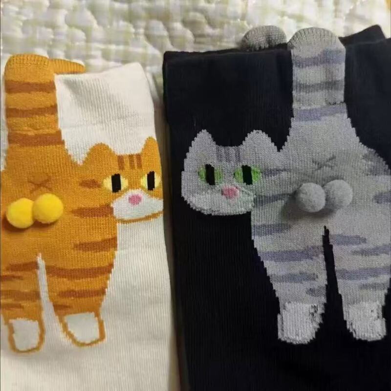 【在庫あり短納期】白い漫画の猫の鈴と卵の靴下、女性用夏のかわいくて面白いミッドカーフソックス|undefined