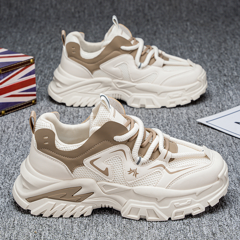Zapatos deportivos de malla transpirable para hombre, modernos y versátiles, con suela gruesa para aumentar la altura, ideales para correr y deportes casuales.