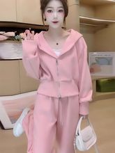 �nϵ���e�L���b�l��Ů���ӽq�ɼ�����������+ֱͲѝ���＾�¿�