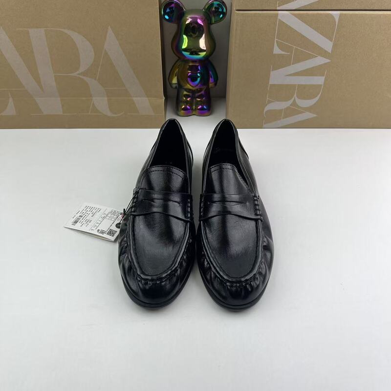 Zar Foreign Trade Spring New Women's Shoes Black Flat Loafers European and American Style Slip-On Fashion Shoes Zar Foreign Trade Spring New Women's Shoes Black Flat Loafers European and American Style Slip-On Fashion Shoes