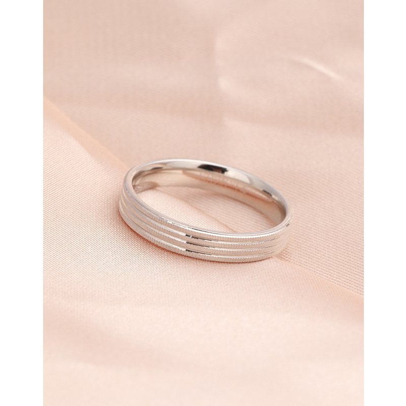 Anillo de anillo de plata esterlina femenina 925 personalidad de moda simple y ligera anillo de dedo índice de lujo pareja anillo de dedo cerrado puede grabar