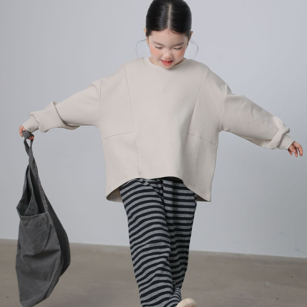 BOBOKIDS 25年秋冬童装日系男女童纯色拼接卫衣亲子装儿童上衣