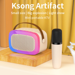 クロスボーダー自慢のk歌k 88無線ブルートゥースの小さいスピーカーはマイクの一体の音響の家庭を持って携帯して外で歌を歌います。