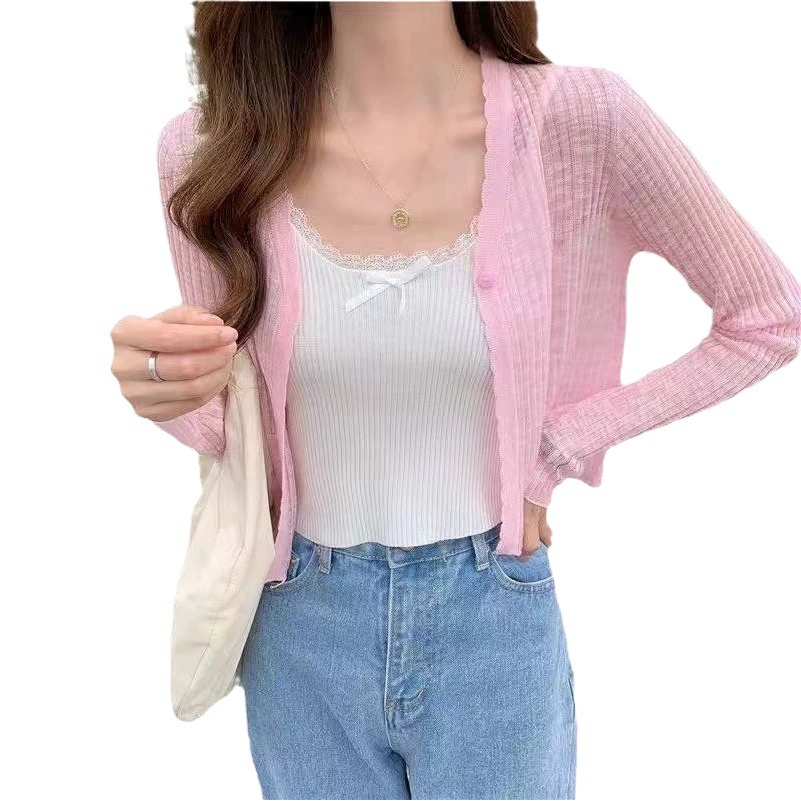 Тонкий вязаный кардиган с V-образным вырезом