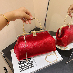 The 2023 Early Autumn Trendy Shell Bag with Chain Strap, Diamond-embellished Handbag for Ladies - Single Shoulder and Crossbody Options