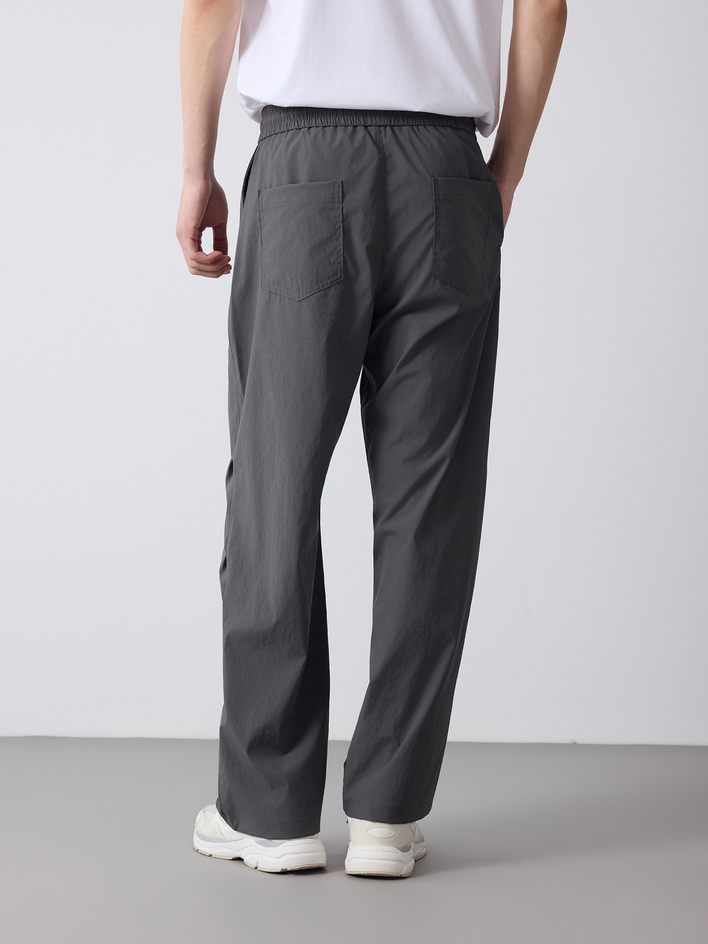Quần jogger nam dáng rộng thùng thình phong cách thể thao thành phố, cạp chun — đen