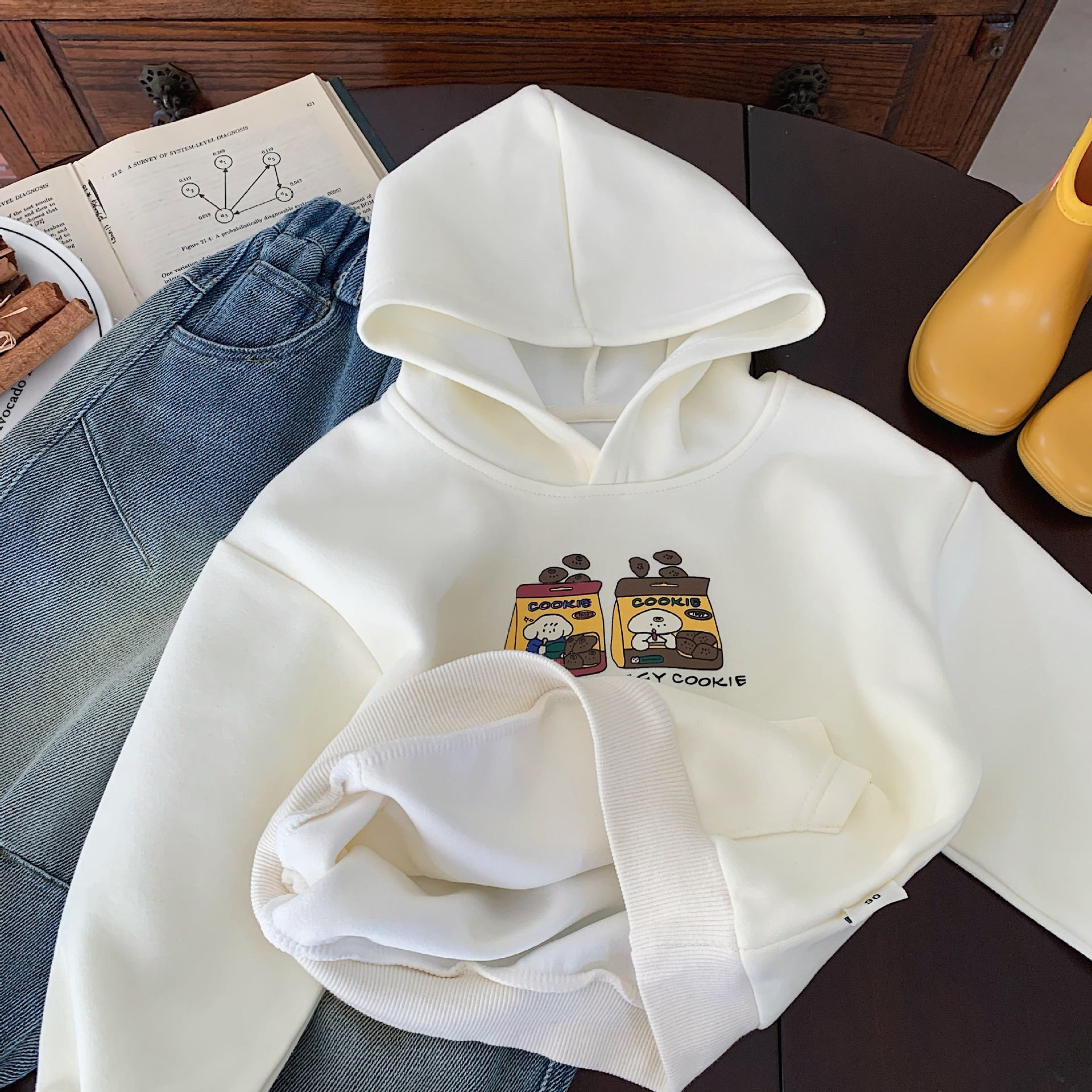 Chlapecká mikina s kapucí s kresleným potiskem, podzimní novinka 2024, módní a všestranný svetr pro děti, korejský vzor_voghion.com