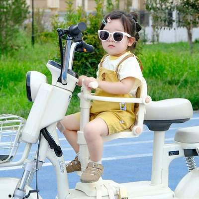 Electric Vehicle Child Seat: Electric car child seat