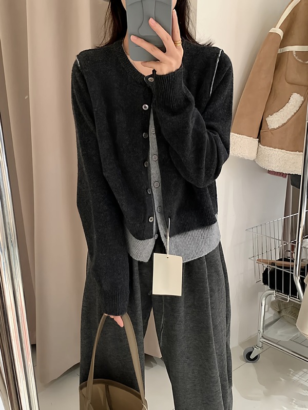 韩系设计感拼接假两件针织衫女秋冬洋气休闲简约百搭撞色毛衣开衫|undefined