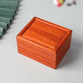 美发梳;经络保健器材;木质工艺品