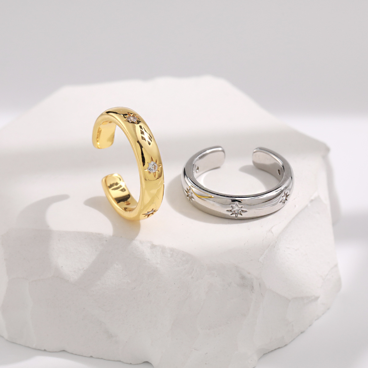 Korean Style INS Open Ring Plated 18k Gold Couples Simple Versatile Premium Niche Design Luxury Light Hand Ring