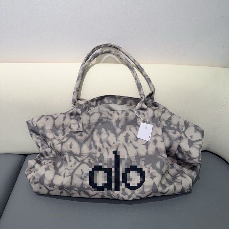 Spot Alo Yoga Bag Shoulder Bag Canvas Bag Large Capacity Shopping Bag Outdoor Sports Fitness Bag